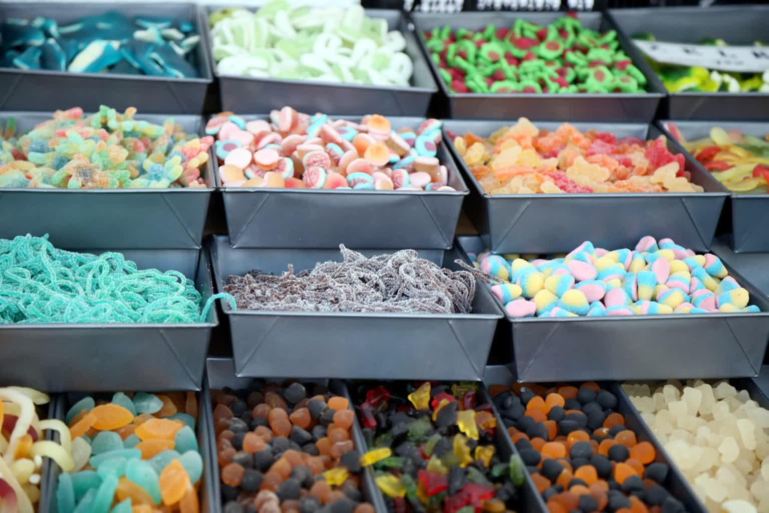 Słodycze z całego świata w Lublinie 2 pm_SLODKOSCI-100824-008.jpg