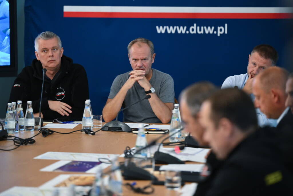 mid 24921169 2024 09 21 164809