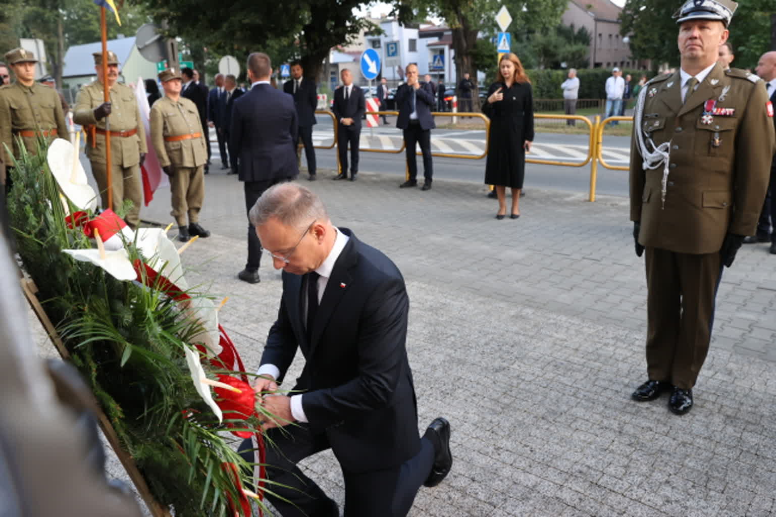 Rocznica wybuchu II wojny światowej w Wieluniu. Prezydent: Wybaczyliśmy, choć pamiętamy 2 net-24901099.jpg