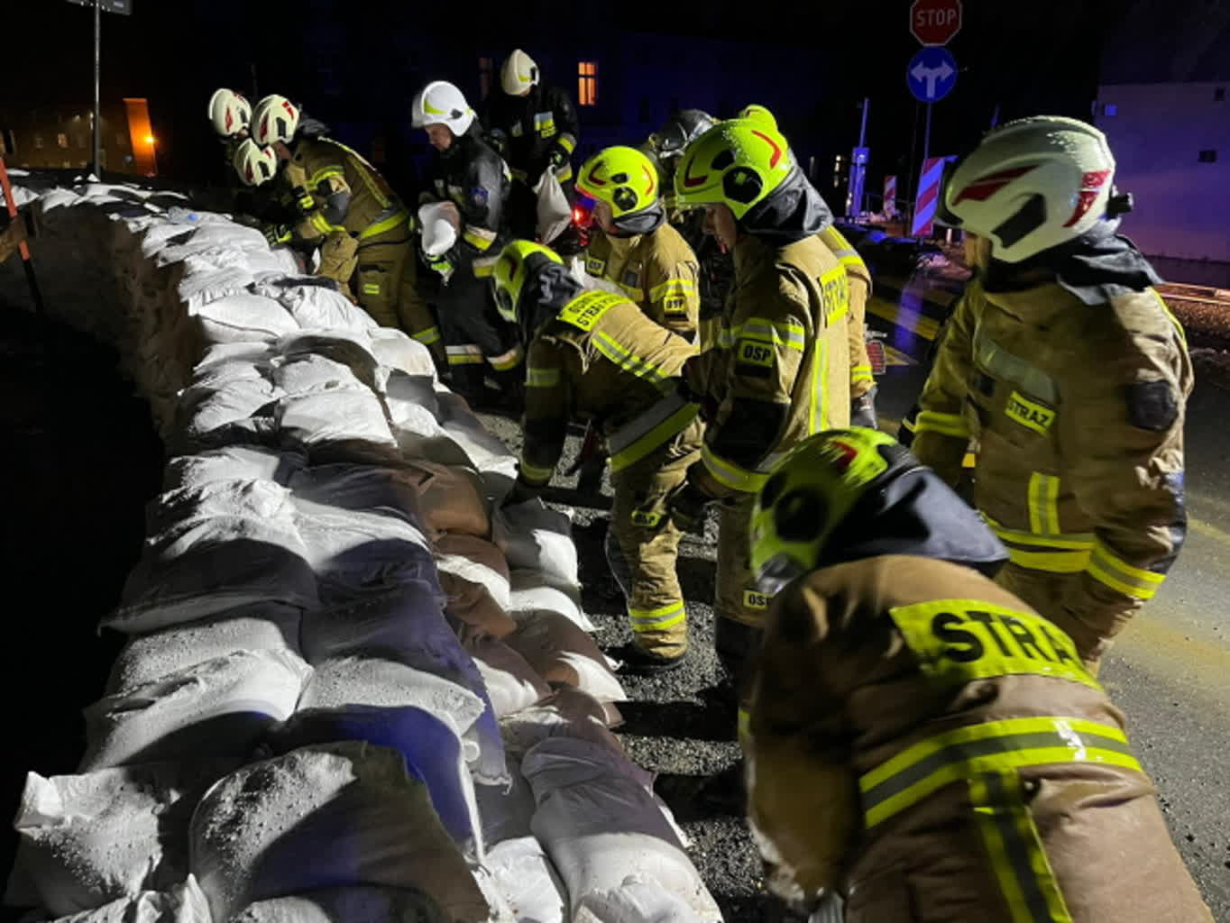 IMGW: na Opolszczyźnie pobito rekord z 1997 r. Stan alarmowy przekroczony 2 net-24914010.jpg