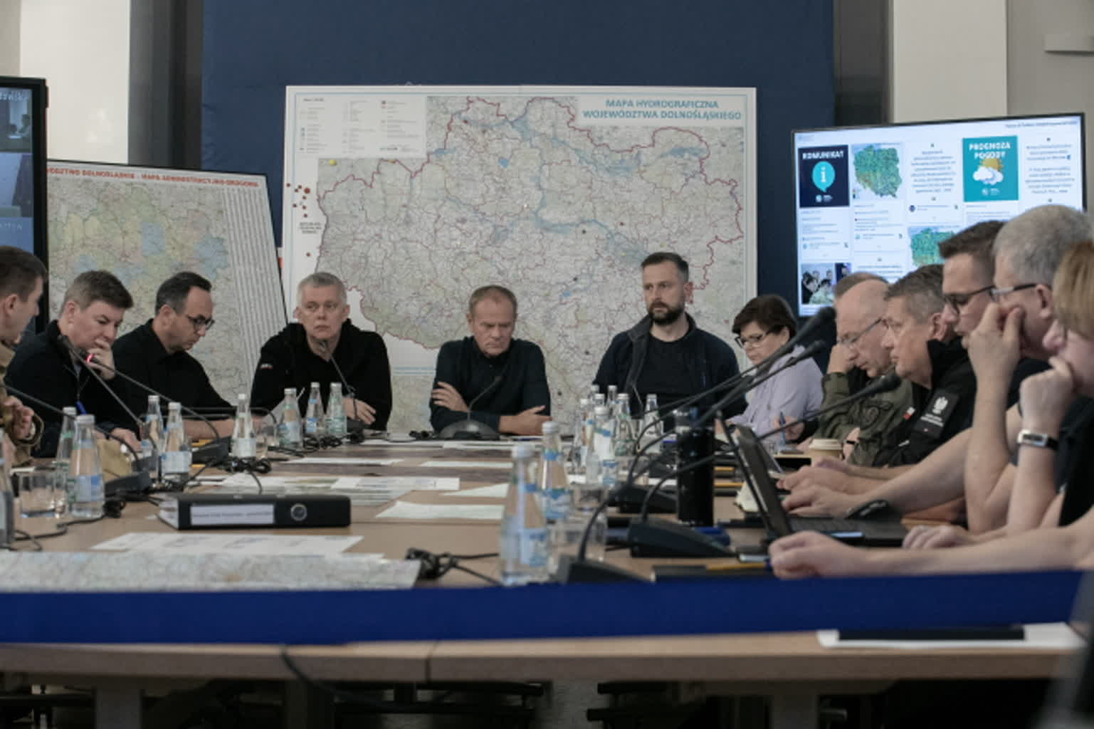 Sztab kryzysowy: stabilizacja sytuacji, nowe rozwiązania dla terenów dotkniętych powodzią 2 net-24920016.jpg