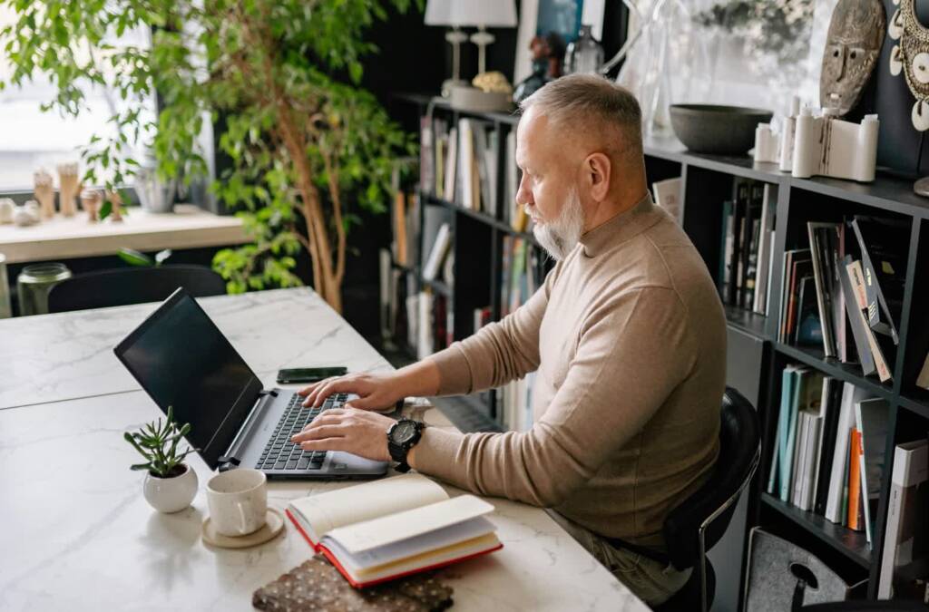 pexels yankrukov 6818306 2024 09 10 214005