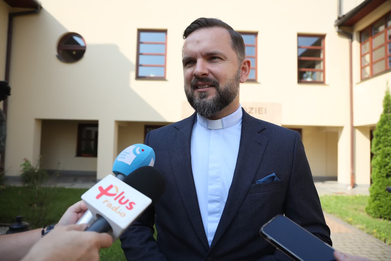 Caritas pomaga powodzianom. Wolontariusze poszukiwani! 2 pm_CARITAS-170924-009.jpg