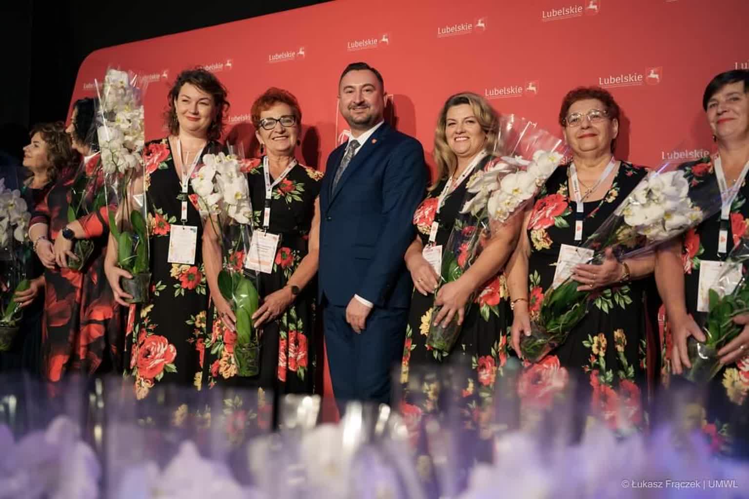 Liderki przedsiębiorczości. Kobiety z Kół Gospodyń Wiejskich spotkały się w Lublinie 3 463879399_27524224053857709_6507308411079080325_n.jpg