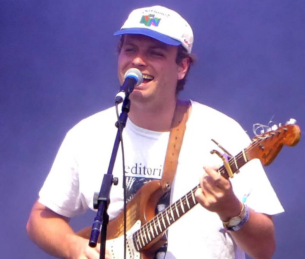 800px mac demarco 2019 48210650642 cropped 2024 10 19 104907