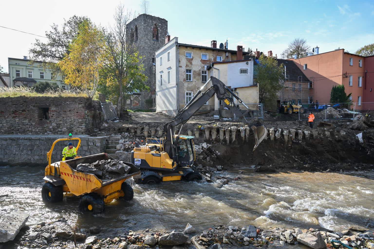 W środę koniec stanu klęski żywiołowej wprowadzonego w związku z powodzią 2 mid-24a14336.jpg