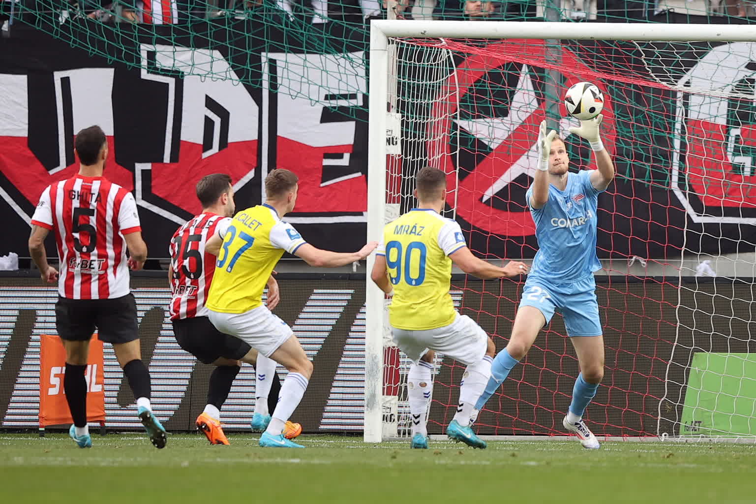 Druga z rzędu porażka. Motor Lublin rozgromiony w Krakowie 2 mid-24a26260.jpg