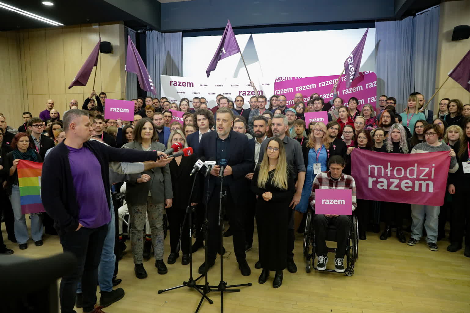 Partia Razem zdecydowała o opuszczeniu klubu Lewicy i utworzeniu koła 2 mid-24a27258.jpg