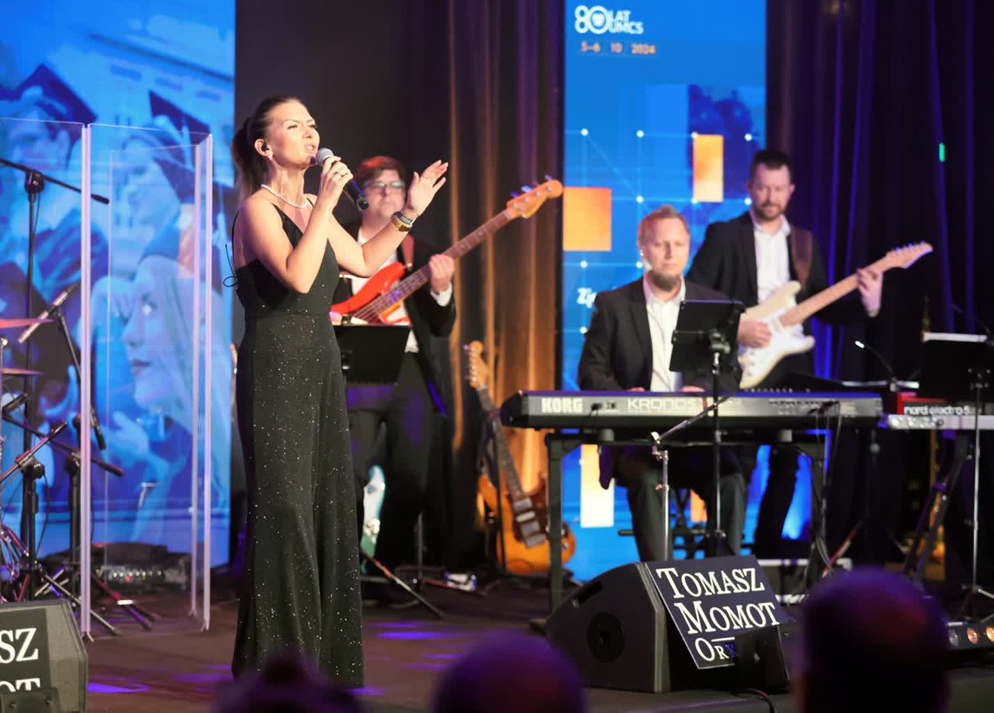 Zawody sportowe i wspólne zwiedzanie. Trwa zjazd absolwentów UMCS 2 pm_GALA_UMCS-051024-028.jpg