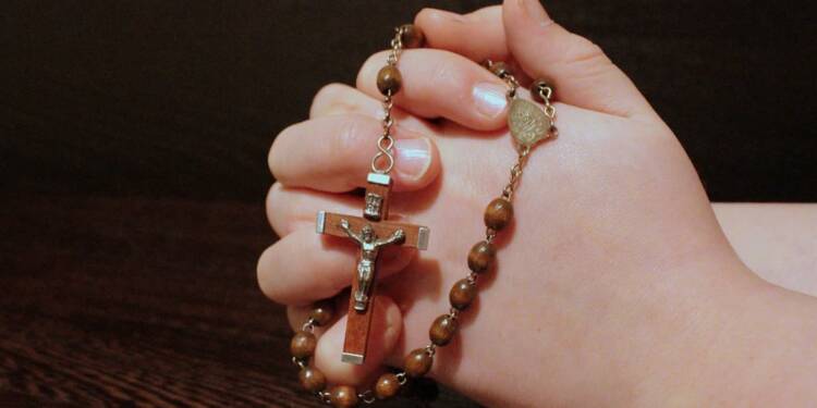 rosary 1211064 1280 2024 10 05 081808