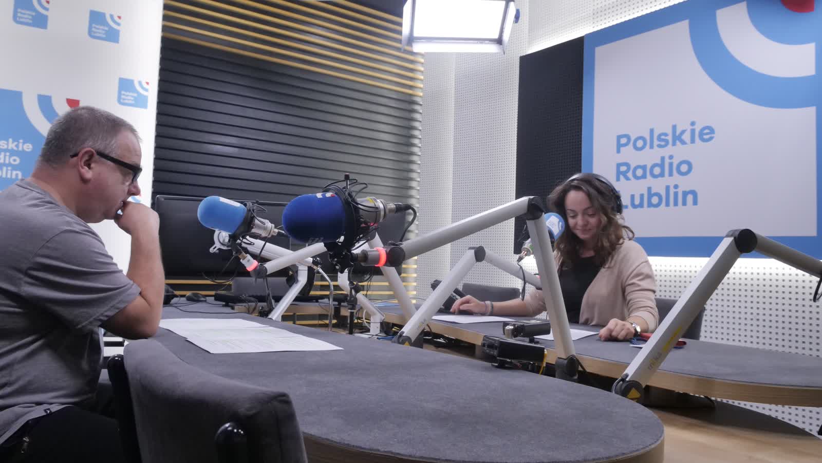 05.10.2024 Agata Koss-Dybała "Koty, feminatywy i inne zjawiska" i "Ścieżka spacerowa" 2 słuchowisko 2.jpg