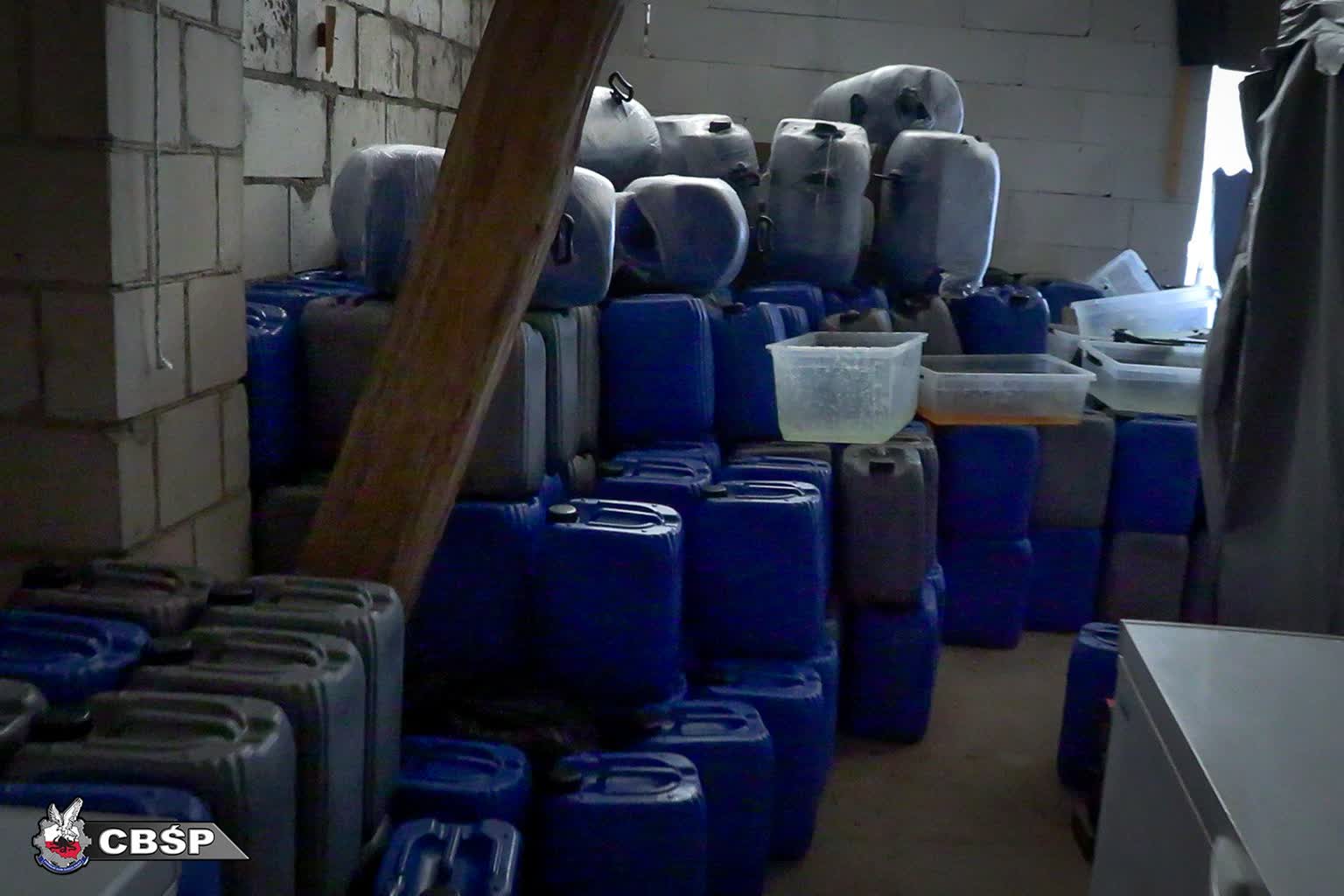 CBŚP zabezpieczyło blisko tonę narkotyków wartych 43 mln zł 4 3-433273.jpg