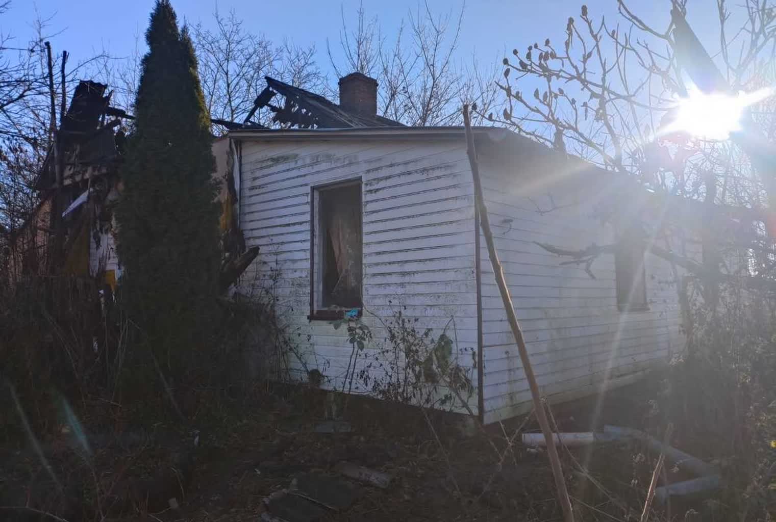 Tragedia w gminie Krzczonów. 36-latek i jego babcia zginęli w pożarze 2 350-255091.jpg