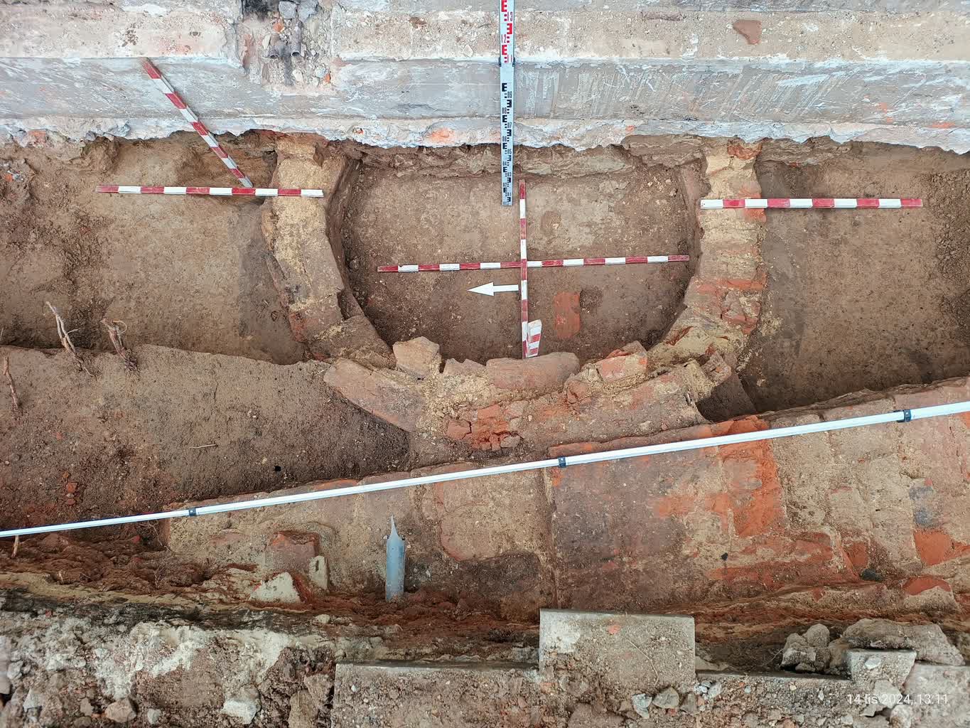 Historia pod ziemią ukryta. Tajemnica dziedzińca KUL-u na wyciągnięcie ręki 3 466648647_879171477663196_8340891804562876209_n.jpg