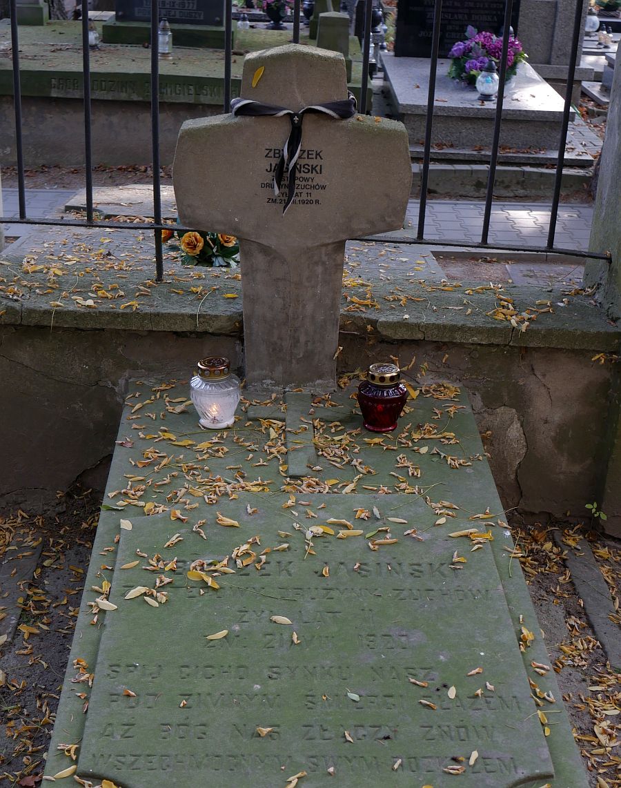 10.11.2024 Magda Grydniewska „Lubelskie Orlątko” 2 groby 3.jpg