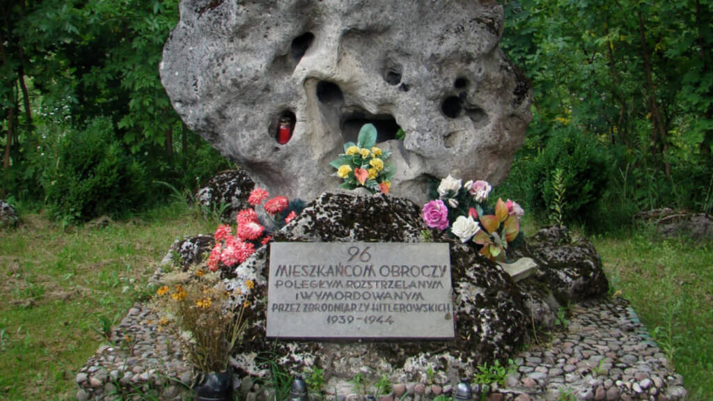 obrocz pomnik 96 mieszkancom zamordowanym przez hitlerowcow dsc04111 v1 2024 11 09 105710