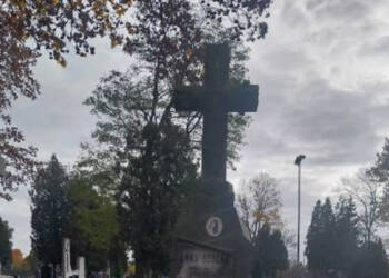 pomnik 2024 11 02 020538