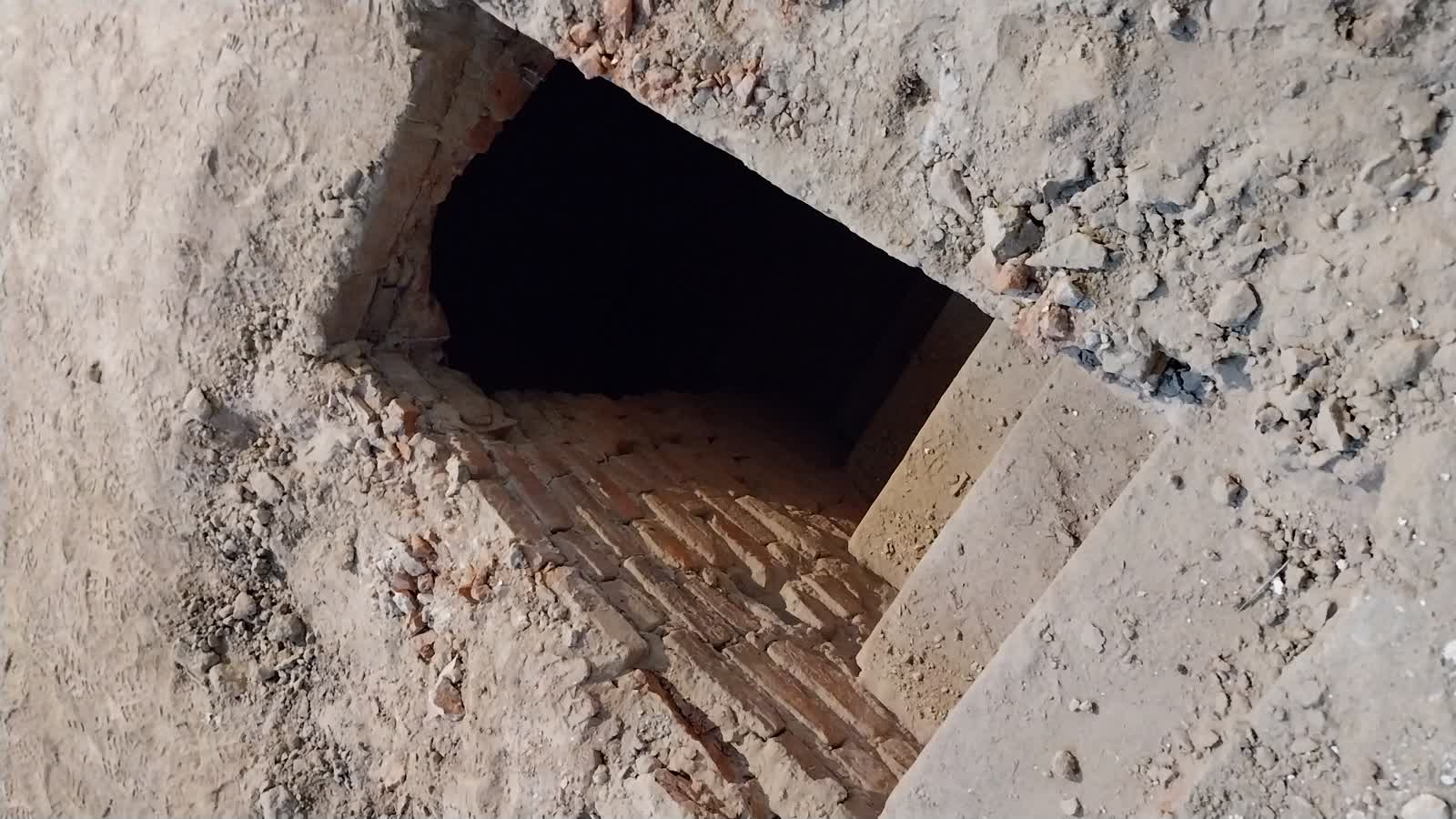 Słynny lublinianin zostawił kamień dla potomnych. Odkryto go po 123 latach! 2 20241205_084939.jpg