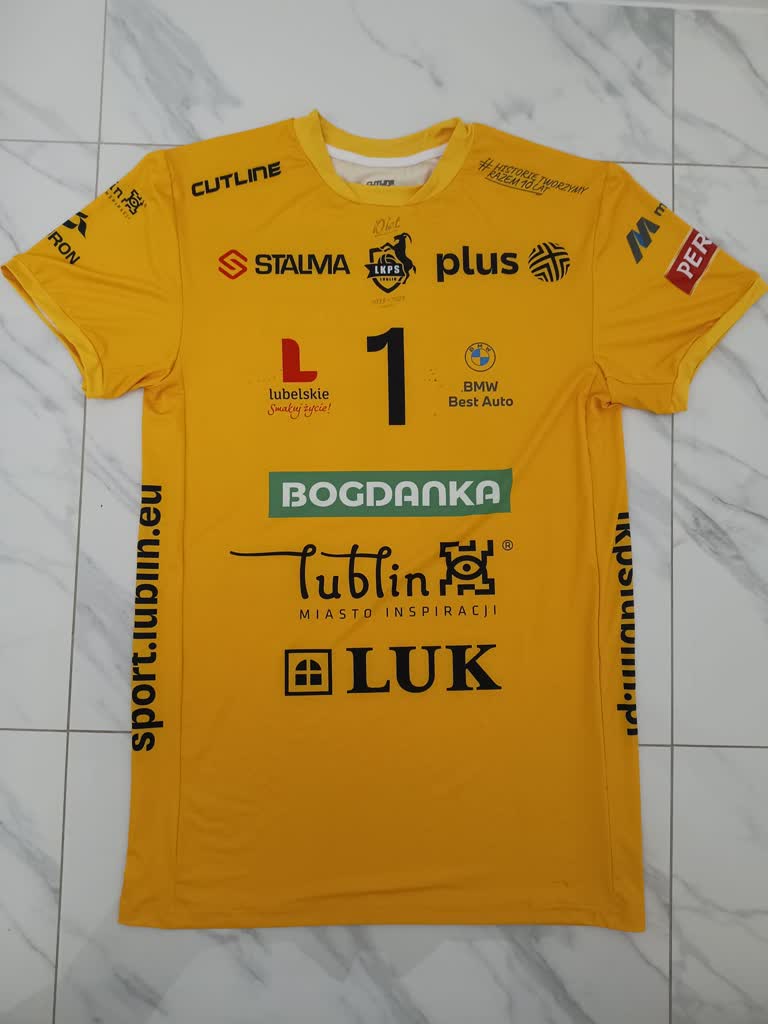 Zagrają w siatkonogę na rzecz chorego nastolatka 3 471253060_9322147184497028_6938279600663106665_n.jpg