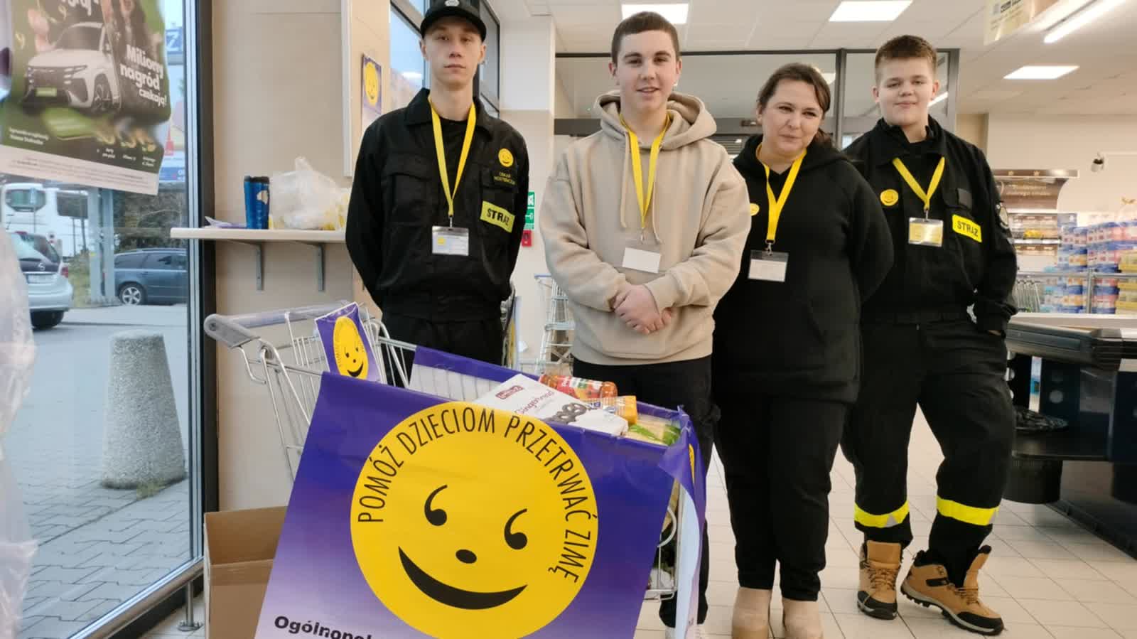 "Ludzie mają otwarte serca". Trwa Wielka Zbiórka Darów w Lublinie 3 5b83d6fc-3def-44a0-b761-93b3d1dccdb5.jpg