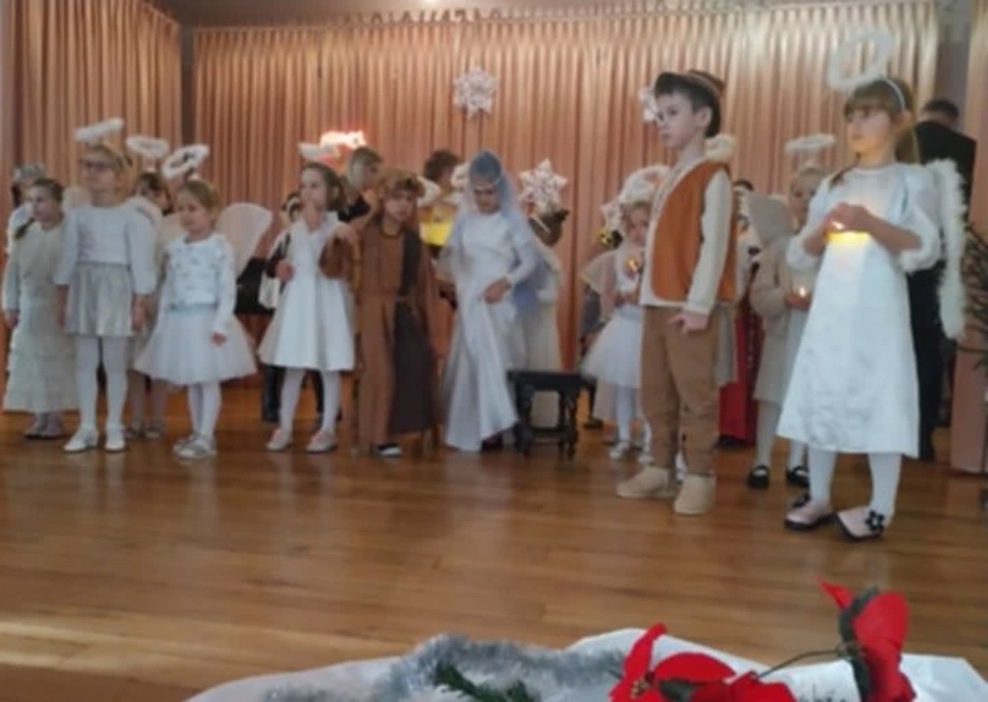 „Śpiewanie jest miłe dla Jezuska”. Kolędowy konkurs przedszkolaków 2 d6c23fc6-1b46-4725-9c46-12ea22d8451f.jpg