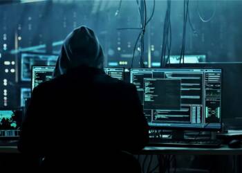 hacker 6586113 1280 2024 12 20 182837