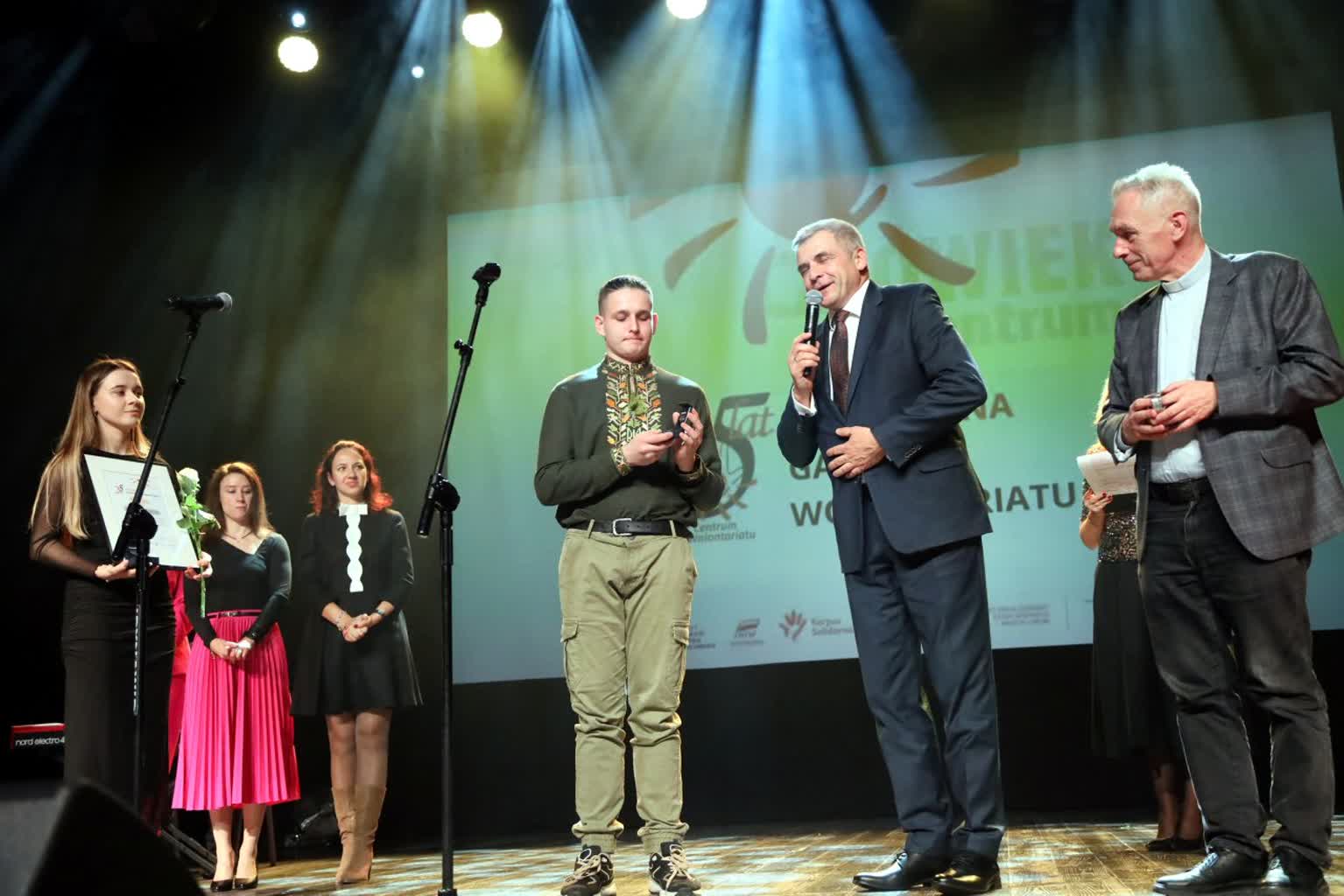 Docenili wolontariuszy. Znamy laureatów! 2 pm_GALA-021224-031.jpg