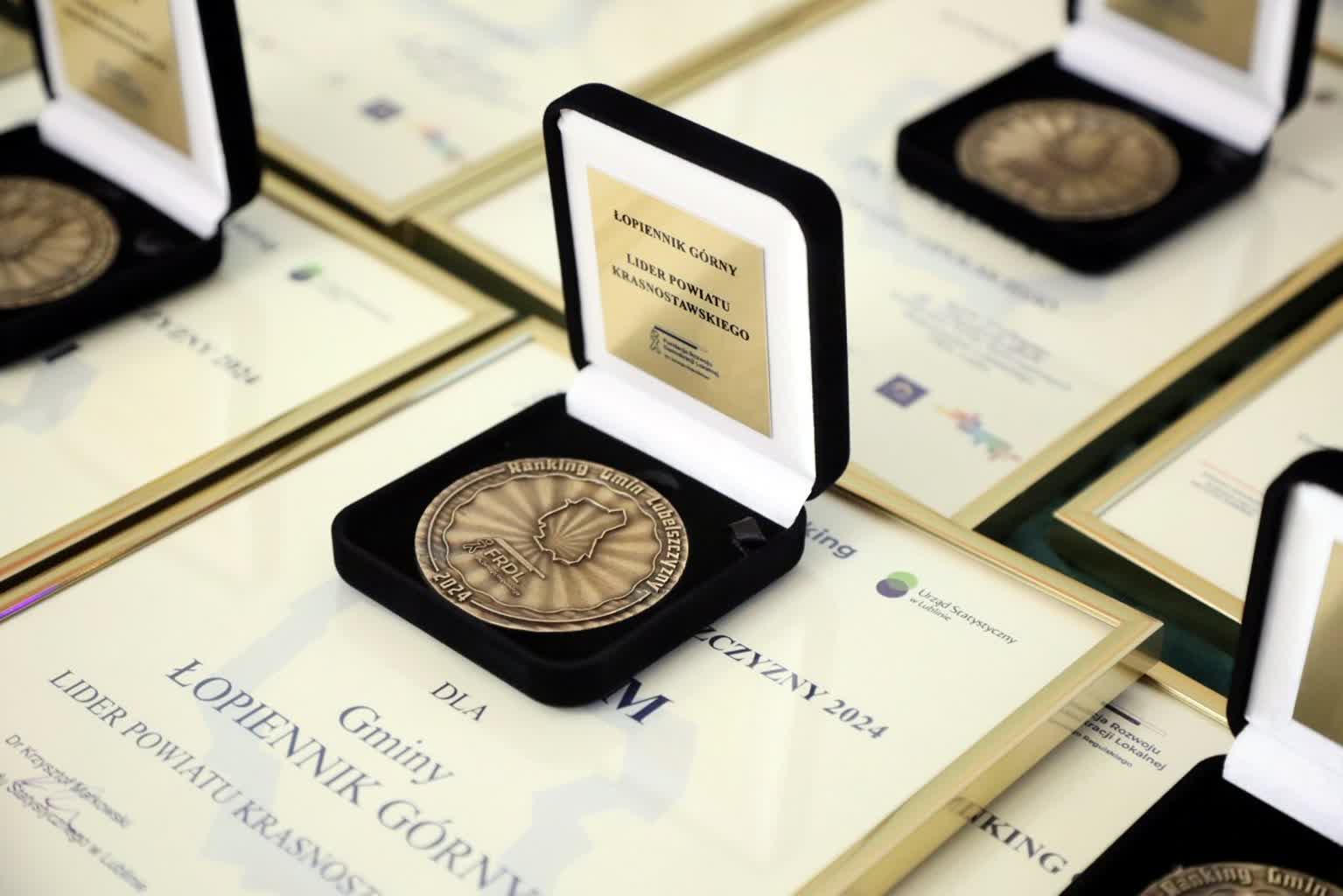 Najlepsze samorządy docenione w rankingu. Znamy najnowszy raport! 2 pm_GMINY-121224-023.jpg