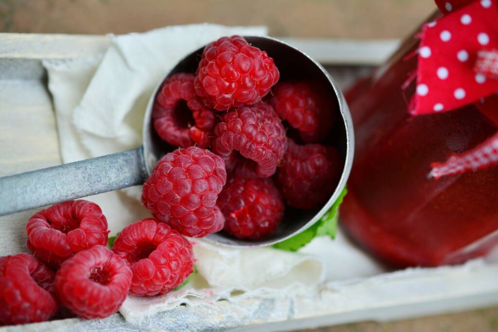 raspberries gd2e4a9795 1920 2024 12 30 082229