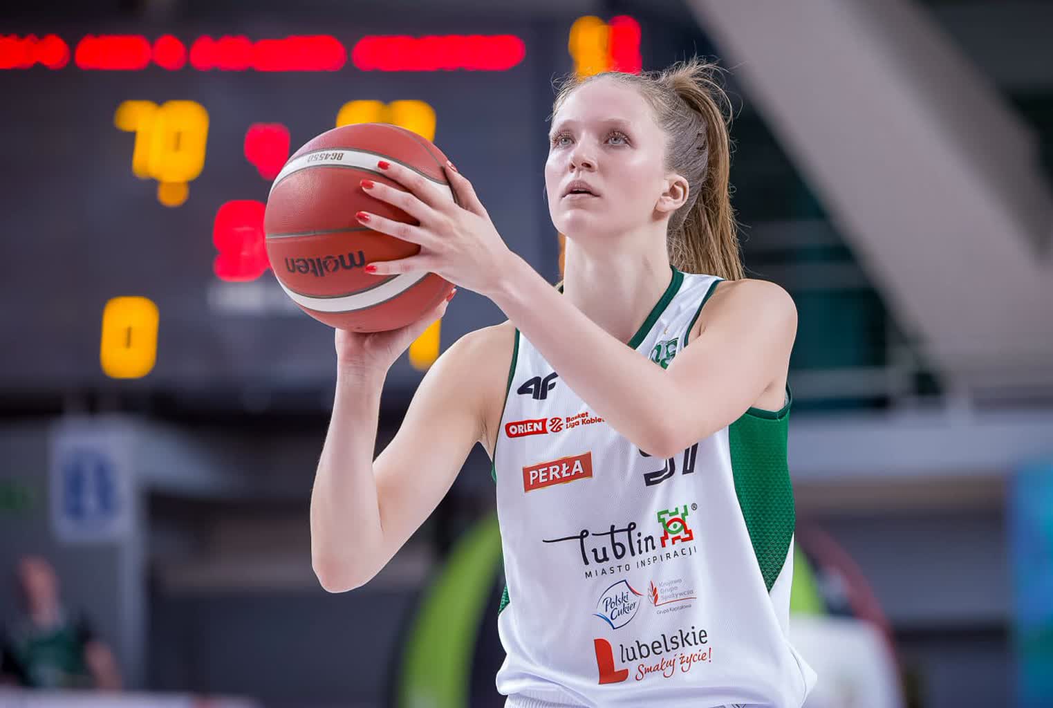 Lubelskie koszykarki w szerokiej kadrze przed mistrzostwami Europy 2 463975865_945268470974910_4557001295492087202_n.jpg