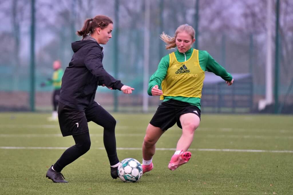 Lubelskie piłkarki po losowaniu par w Pucharze Polski 2 472850949 1108327711165700 2172244633917307552 n 2025 01 18 114223