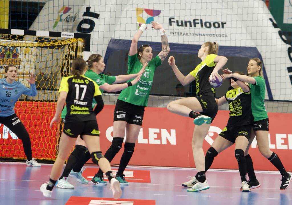 6k3d2440 2025 01 23 065033