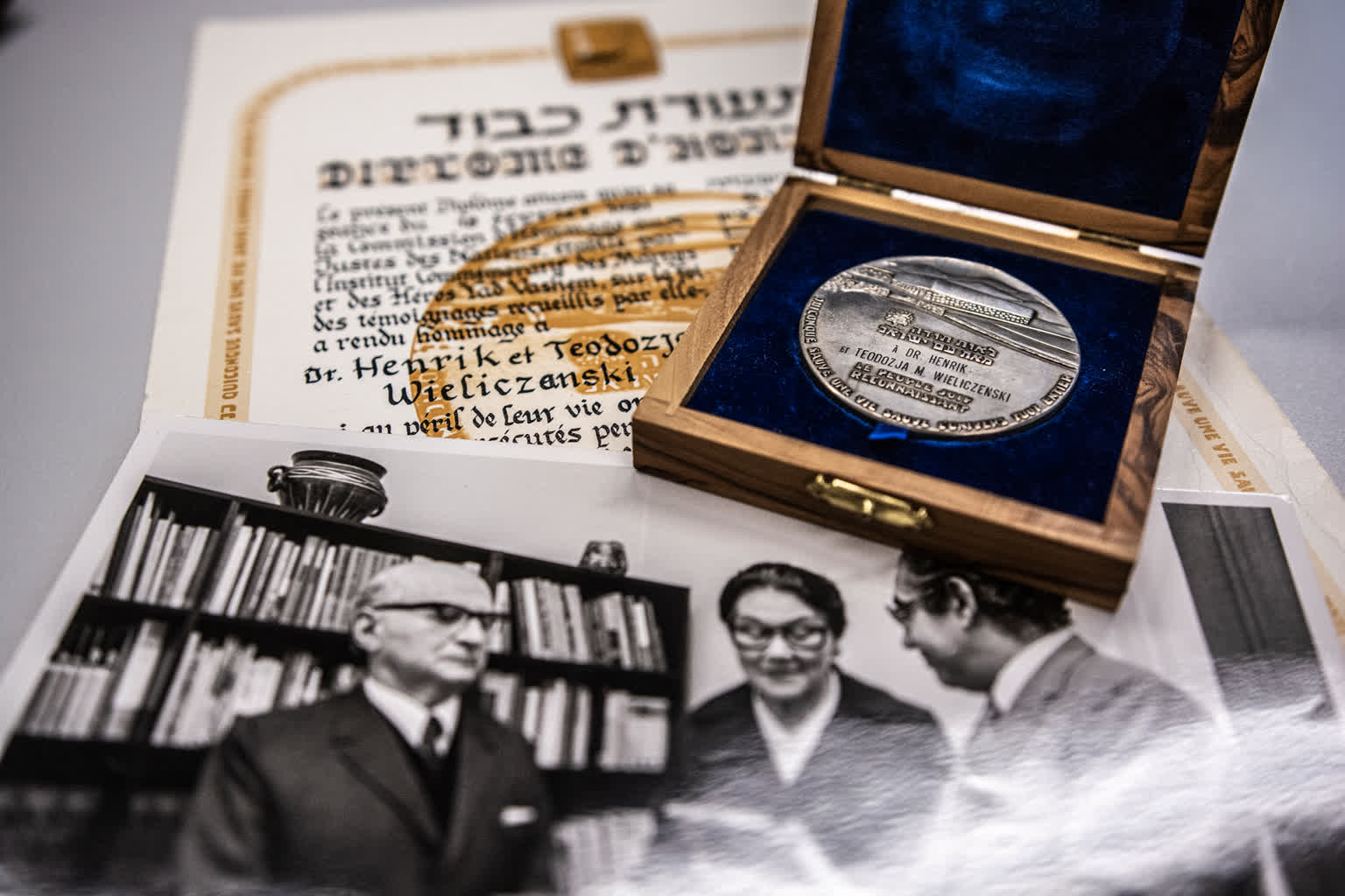 Zbiory Muzeum na Majdanku wzbogaciły się dzięki akcji „Pamiątki” 4 Medal Sprawiedliwy Wśród Narodów Świata dla p. Wieliczańskich.jpg