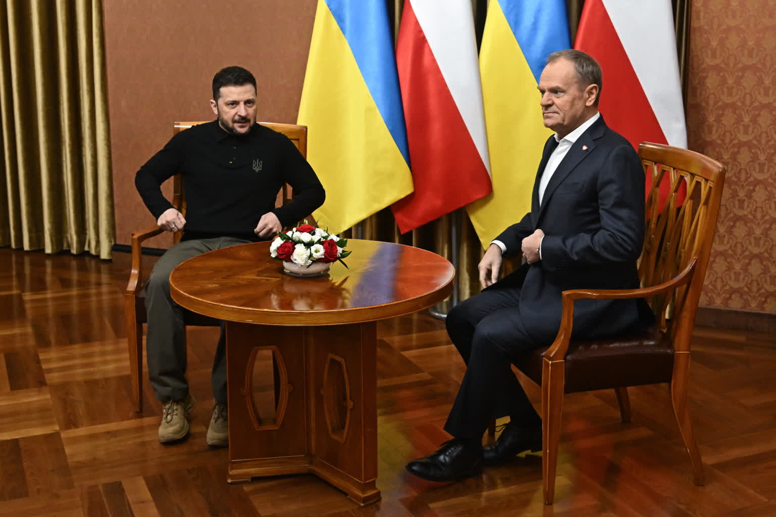 Premier Donald Tusk powitał prezydenta Ukrainy Wołodymyra Zełenskiego 2 mid-25115108.jpg