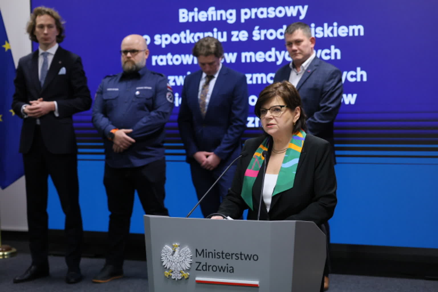 O zwiększeniu bezpieczeństwa ratowników medycznych. Po spotkaniu w Ministerstwie Zdrowia 3 net-25129041.jpg
