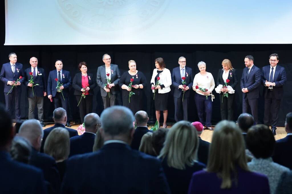 pm usk 270125 015.jpg 2025 01 27 180430