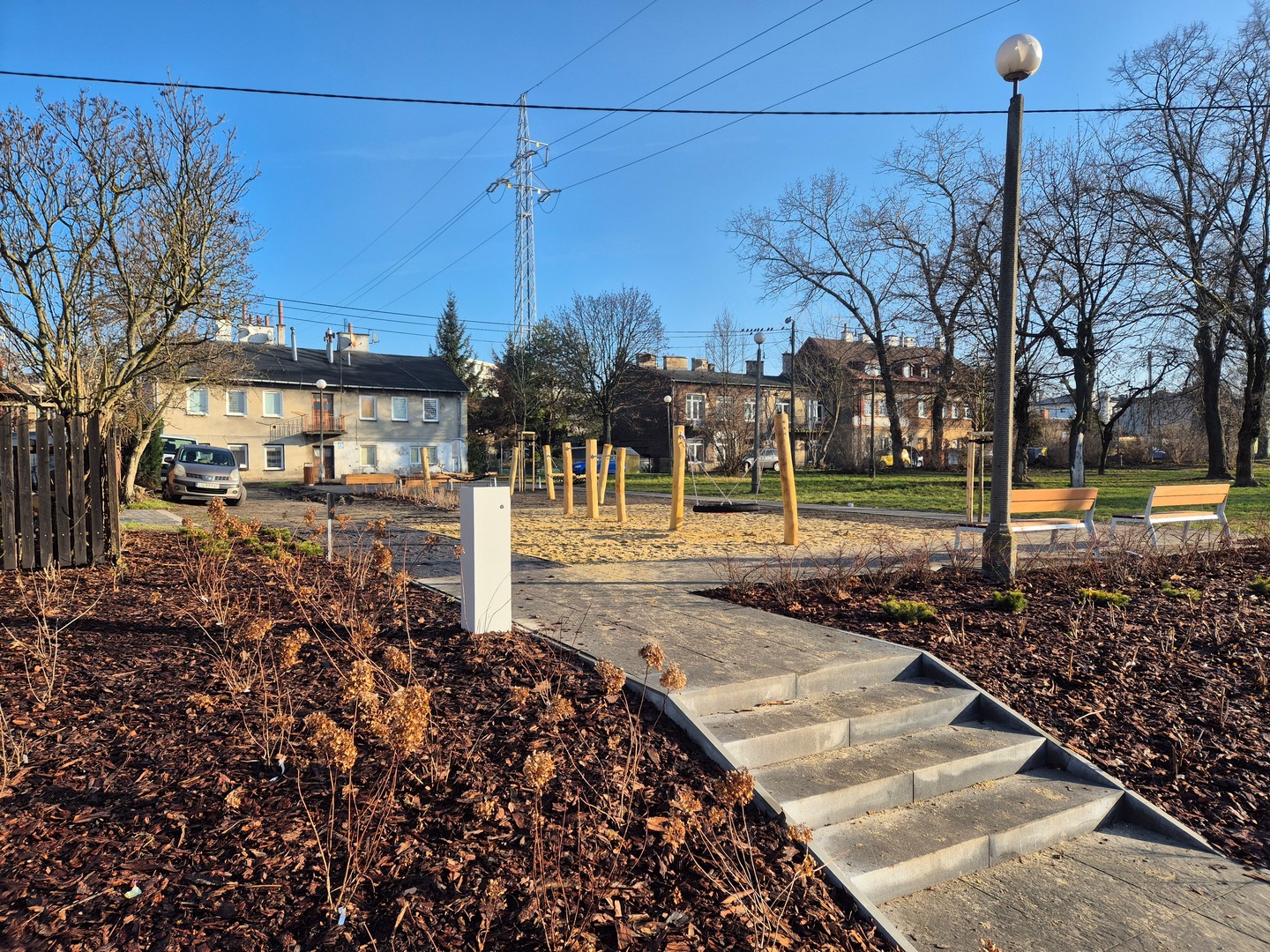 W Lublinie powstały nowe strefy do relaksu 3 Skwer Marzeń na ul. Długiej (2).jpg