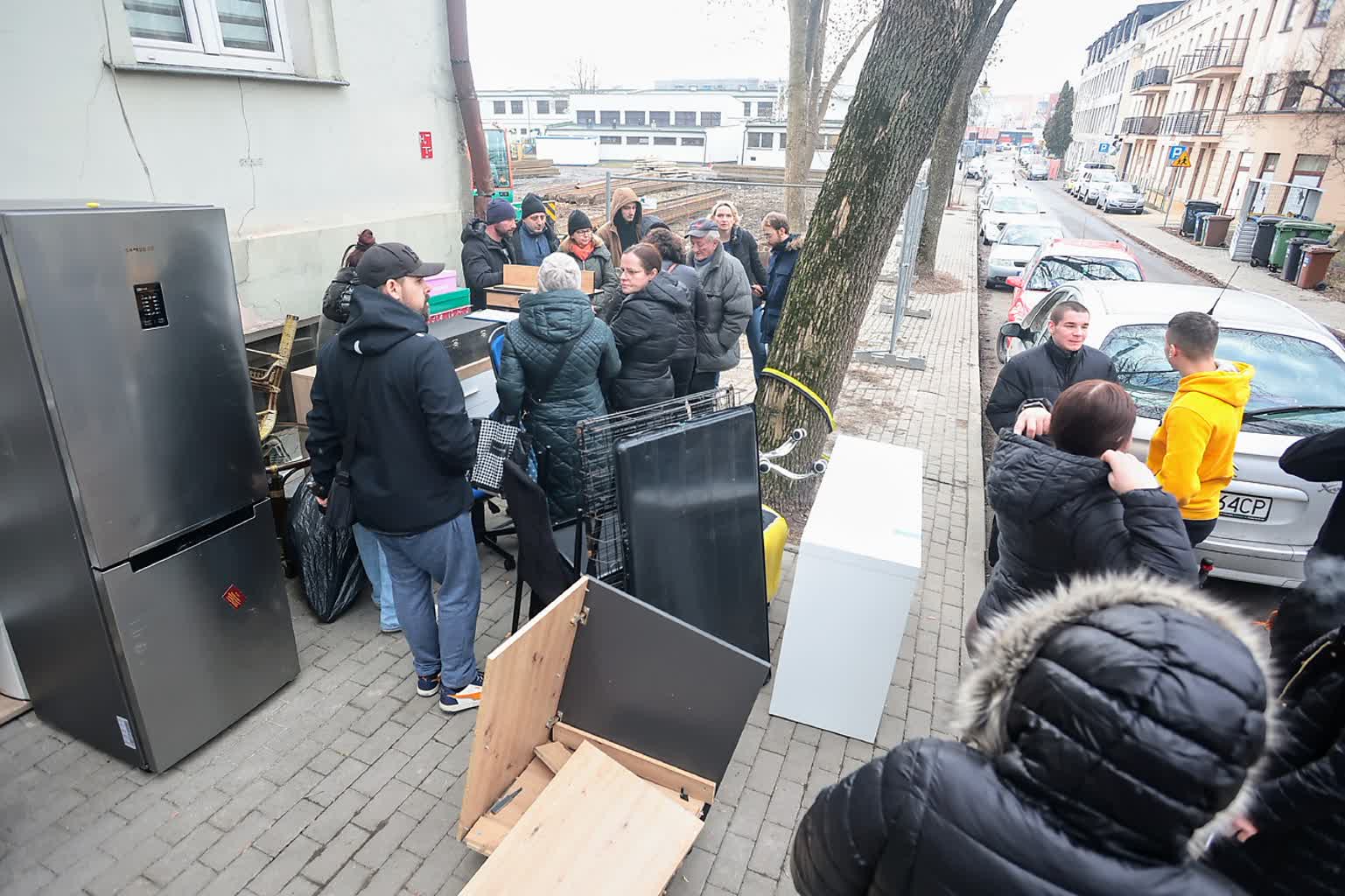 „Nikt nie zostanie bez pomocy”. Mieszkańcy uszkodzonej kamienicy po rozmowach z władzami Lublina 2 pm_farbiarska_2-310125-018.jpg-2025-01-31-103311.jpg