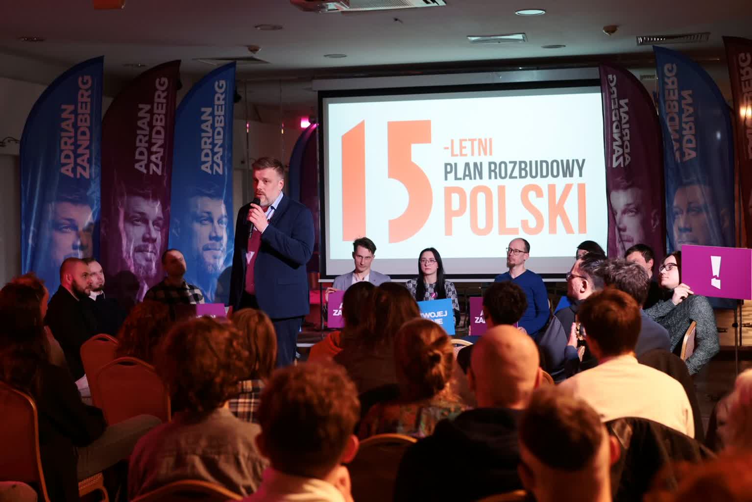 Adrian Zandberg: Jeżeli zostanę prezydentem, to zablokuję dopłaty dla banków i deweloperów 2 pm_ZANDBERG-220225-011.jpg