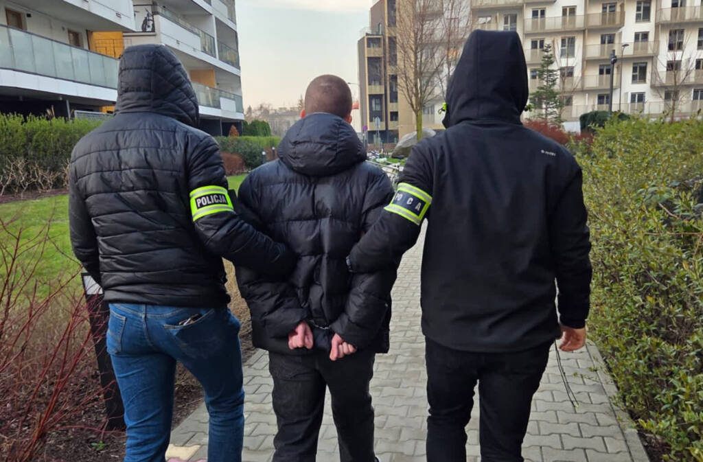 68 263304 g 2025 03 31 094841