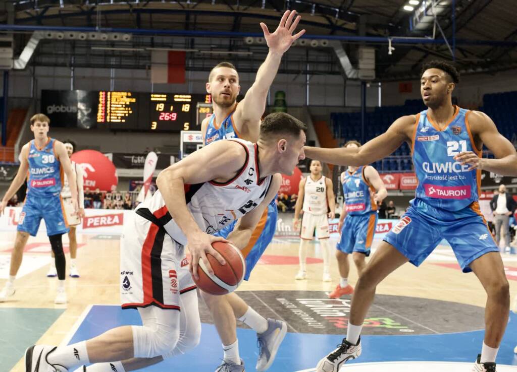 6k3d5769 2025 03 05 203452