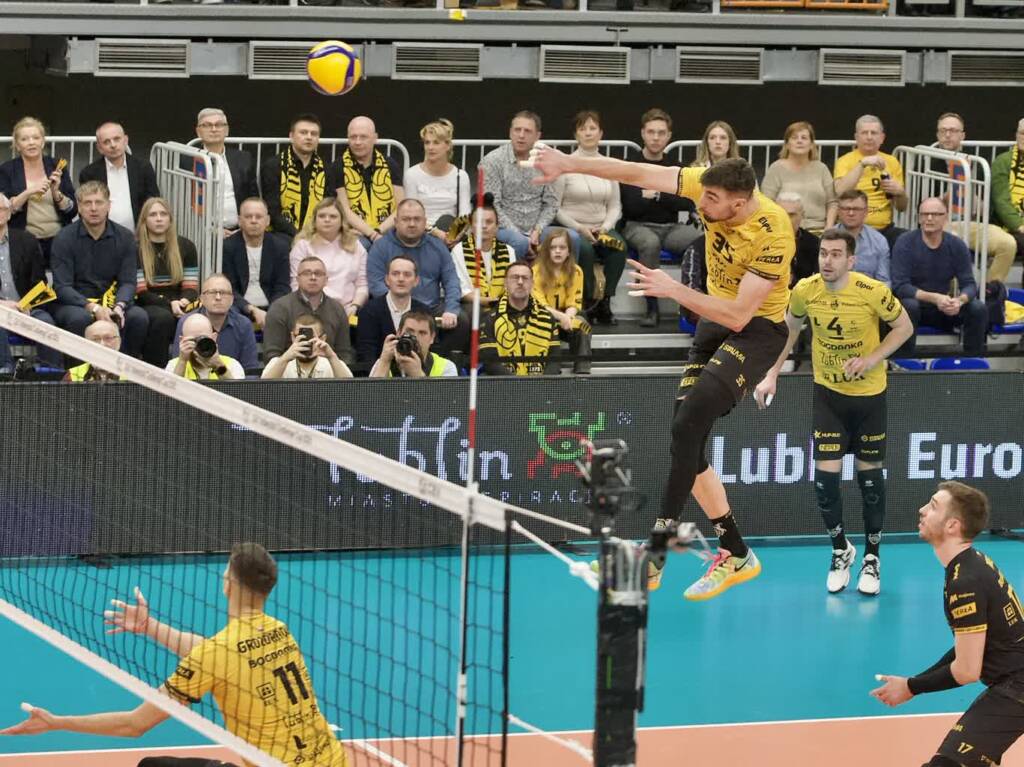 6k3d6926 2025 03 18 214812