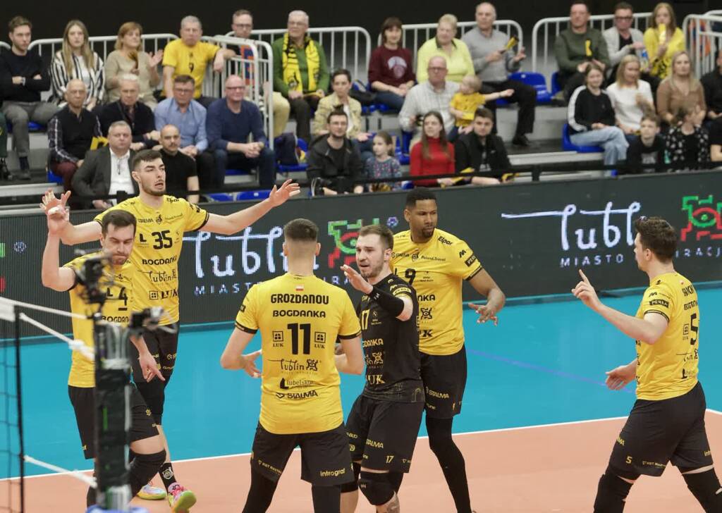 6k3d6960 2025 03 17 192549