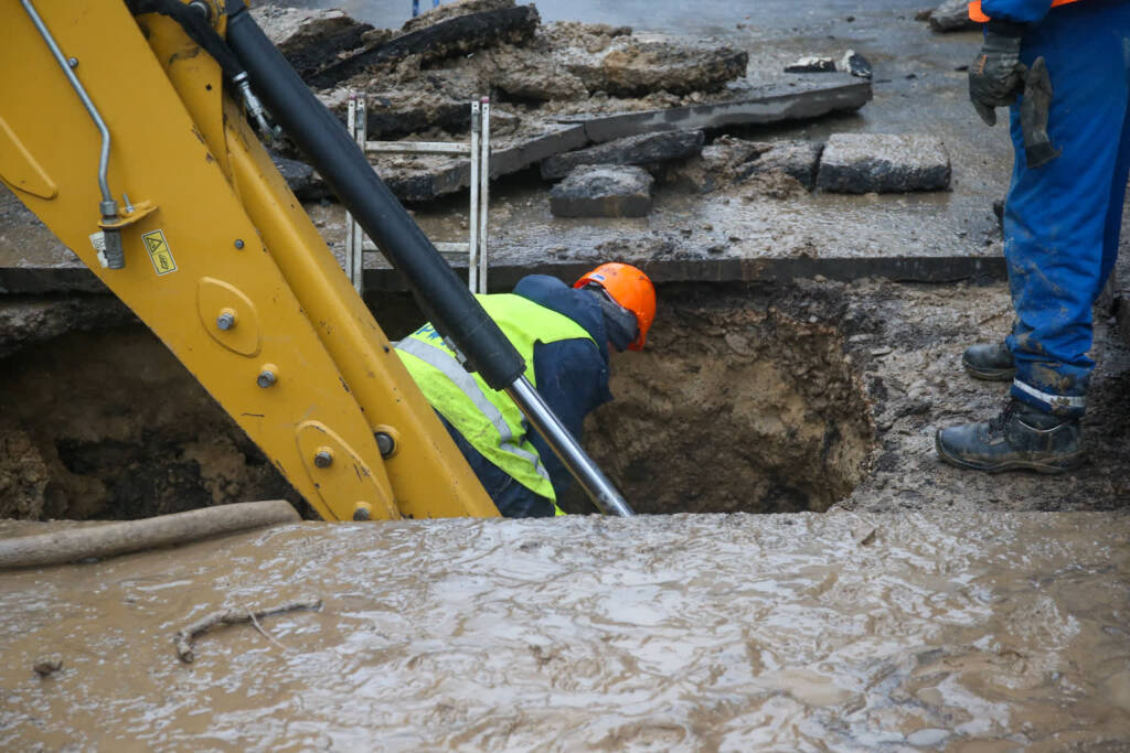 bq8v5873 2024 02 03 141118 2024 09 19 091010 2025 03 07 105139