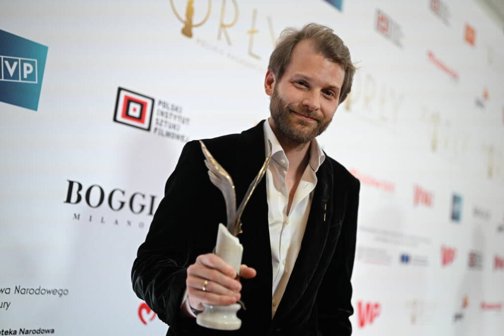 mid 25310680 2025 03 10 233505