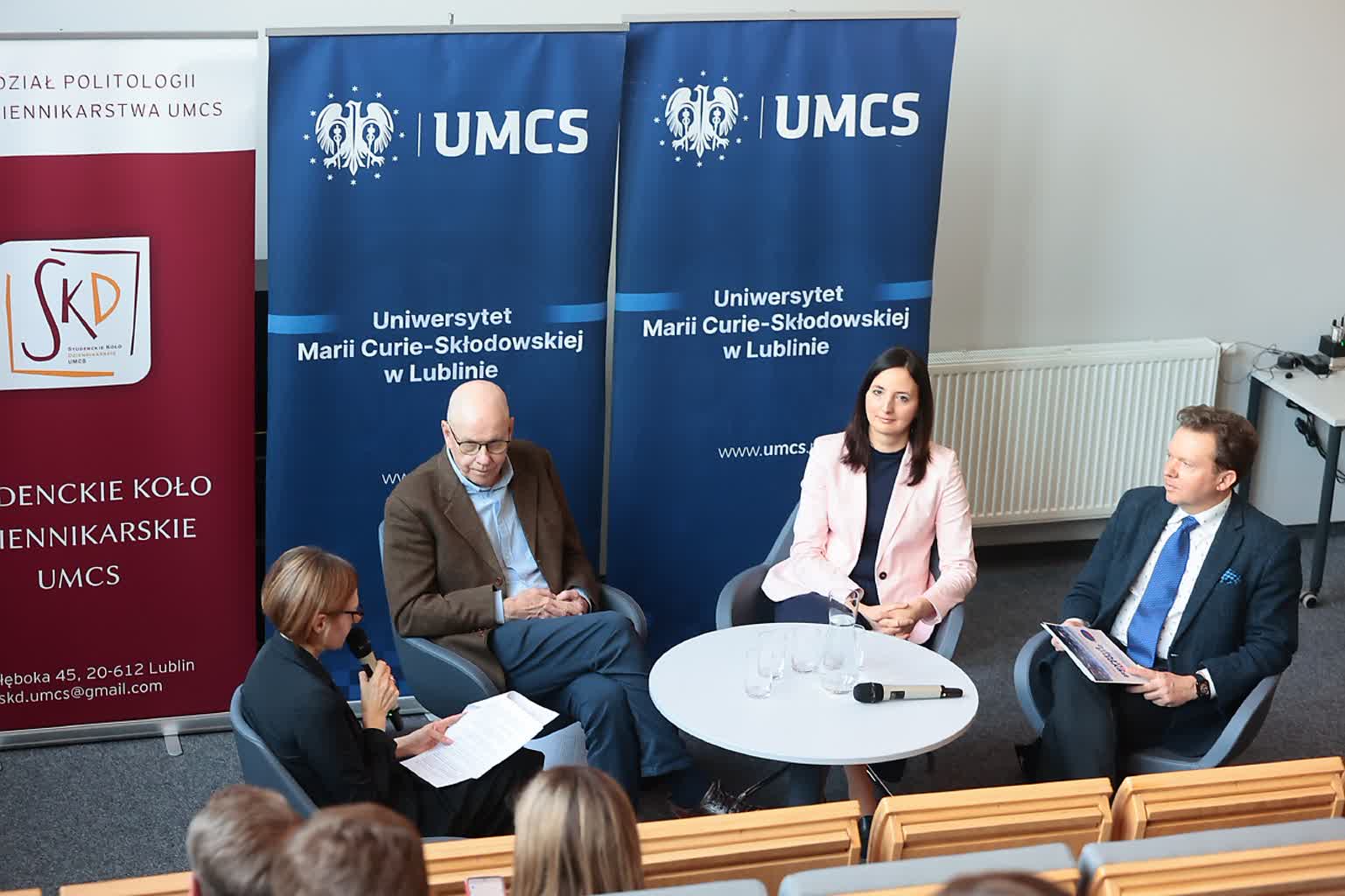 "Są blisko ludzi i ich spraw. Musimy o nie dbać". Eksperci o przyszłości rozgłośni regionalnych 2 PANEL1-260325-005.JPG.jpg