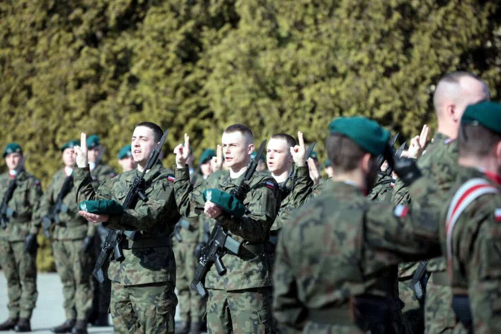 Nowi żołnierze przysięgali w lubelskiej brygadzie 1 pm przysiega 080325 019 2025 03 08 193844