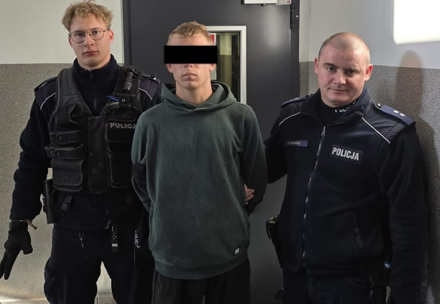 Odpowiedzą za rozbój na 19-latku 2 353-263833.jpg