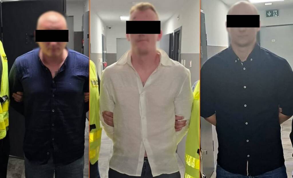 353 265125 g 2025 04 25 220856