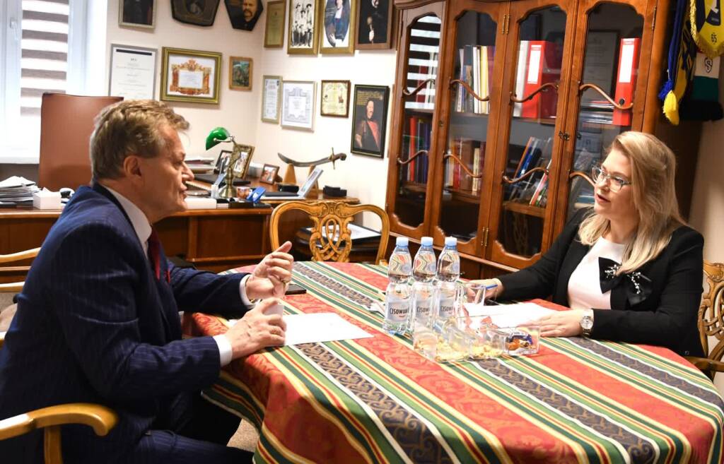 489697885 1161612645978266 8507894207587089449 n 2025 04 09 160612